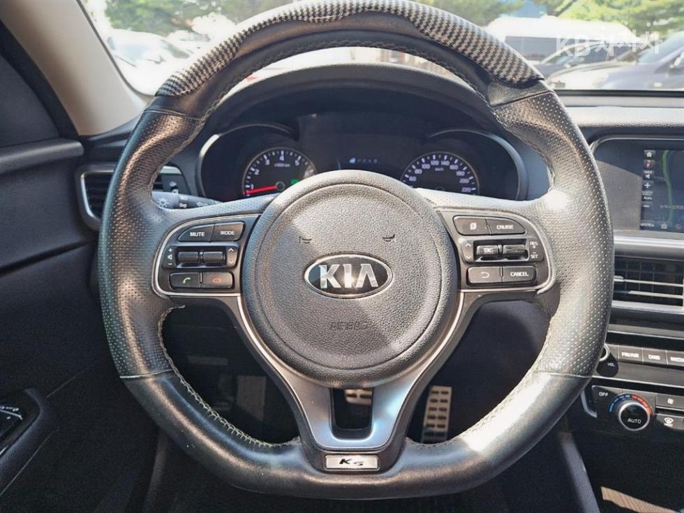 2016 - kia k5