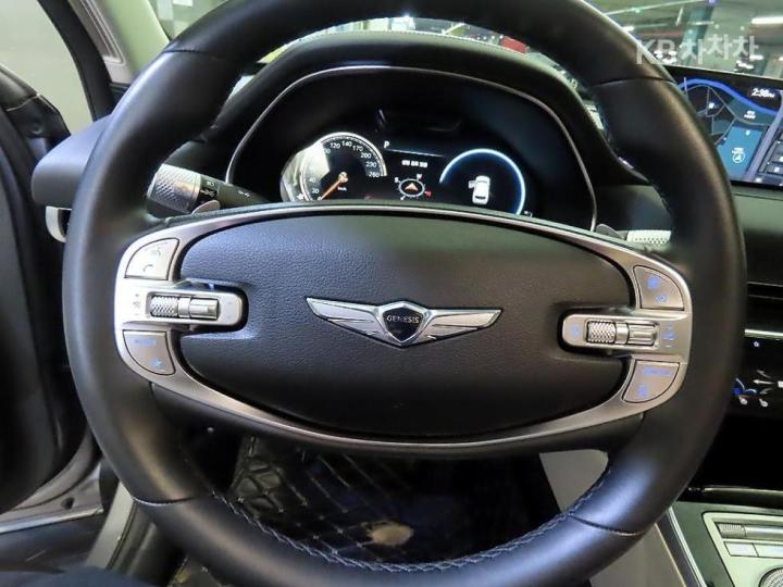Genesis GV80 2.5 Turbo Gasoline AWD 9