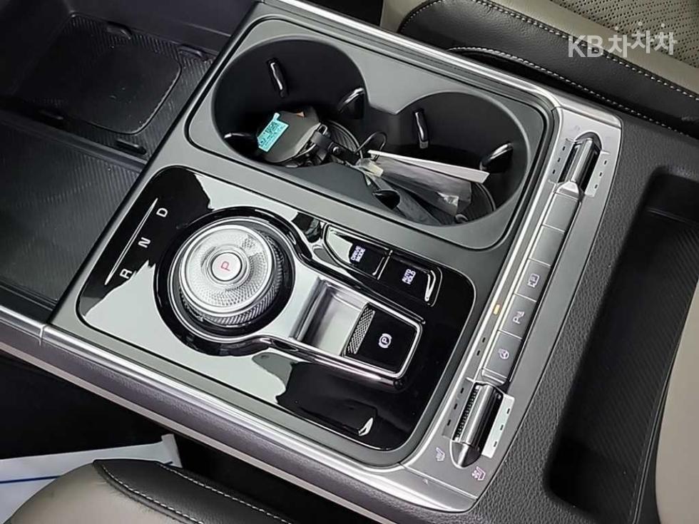 2024 - kia carnival