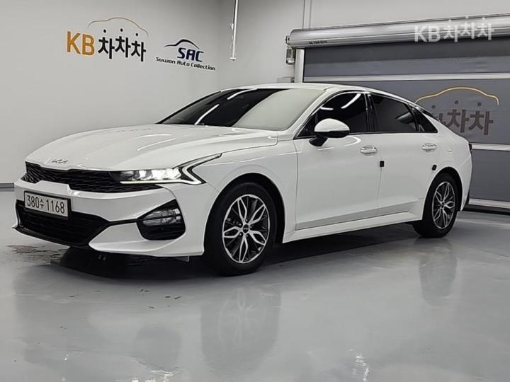 Kia K5 2.0 LPI 렌터카 — foto 1