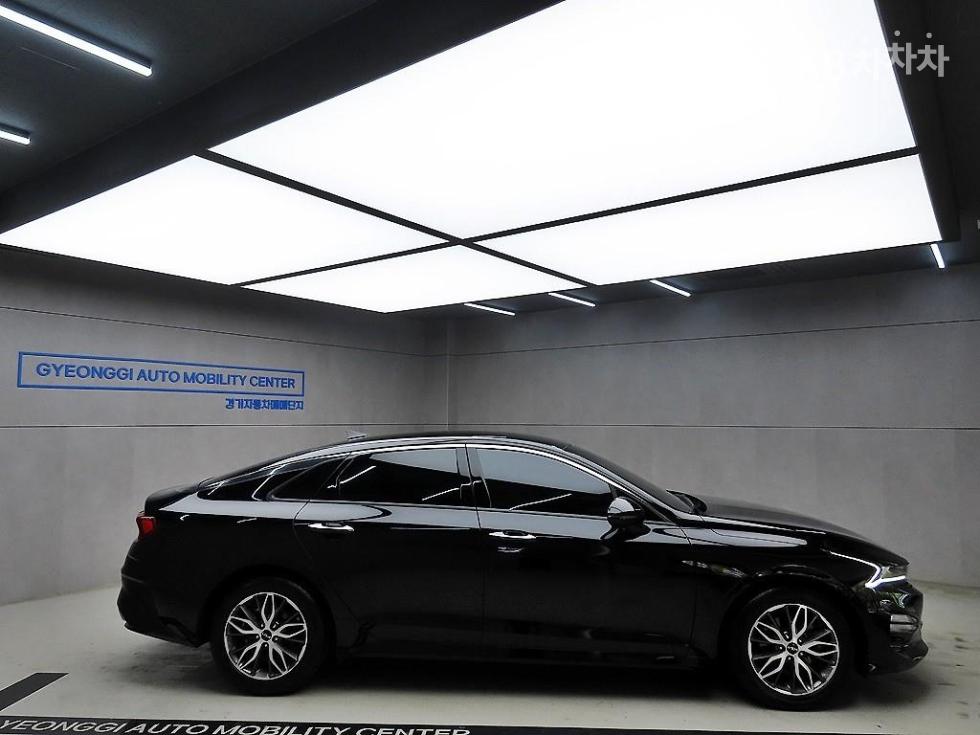 2023 - kia k5