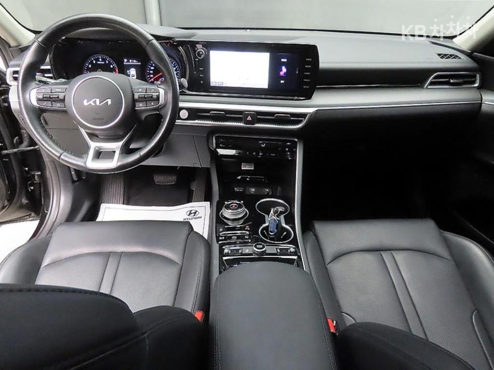 2023 - kia k5