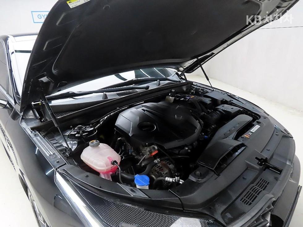 2023 - kia k5
