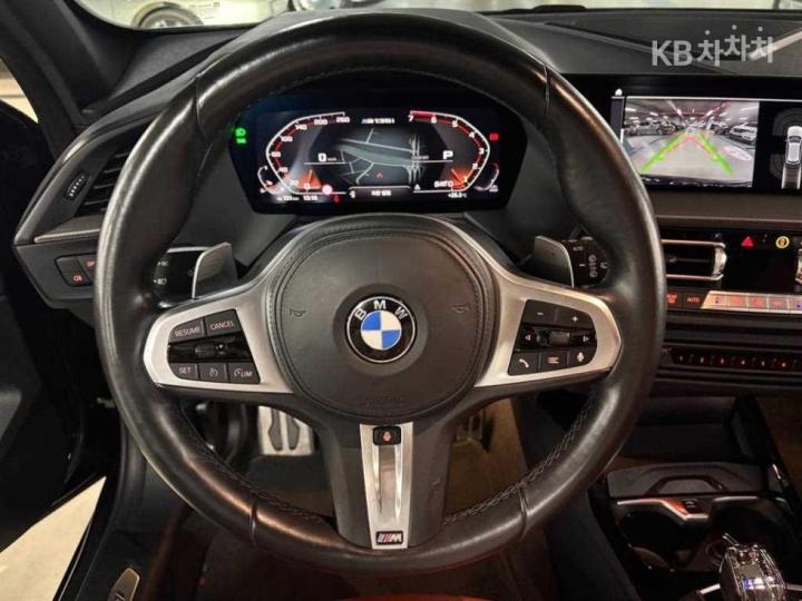 BMW 1 Series F40 M135i xDrive Base Type 8