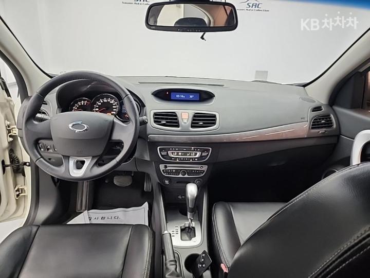 Renault SM3 New LE Base Type 8