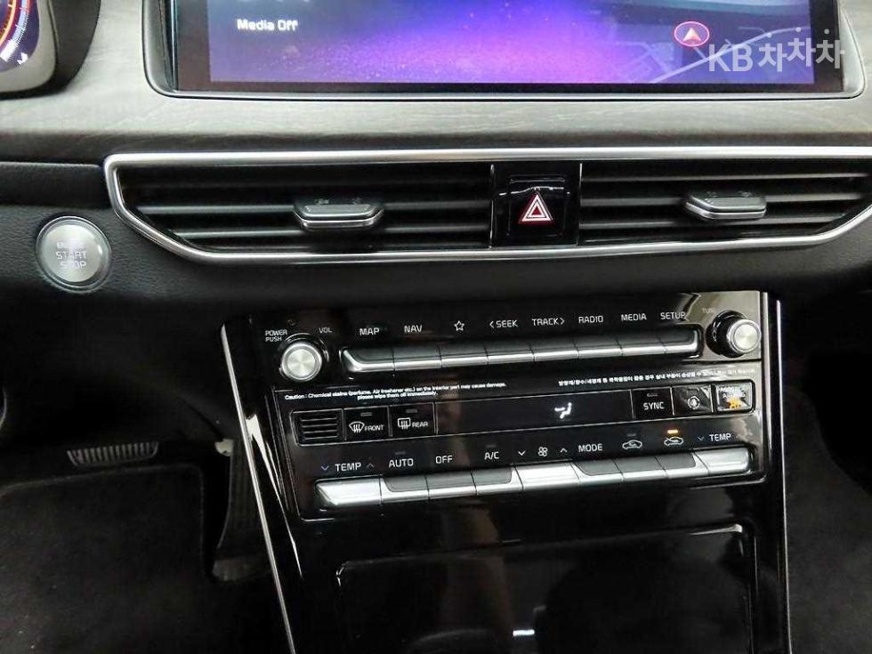 2020 - kia k7