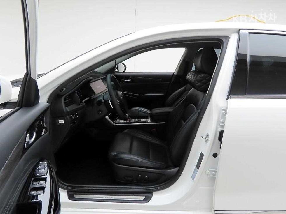 2020 - kia k7