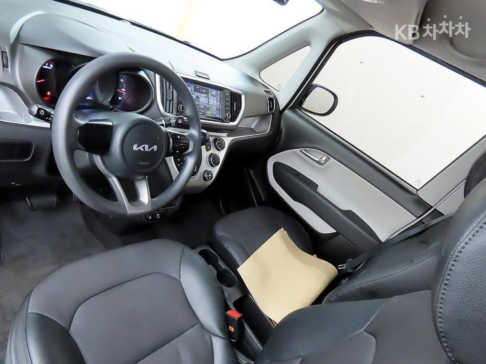 2022 - kia ray