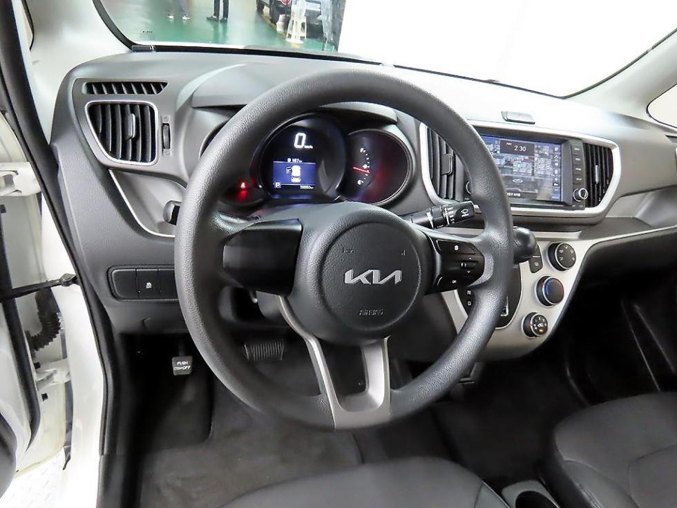 2022 - kia ray