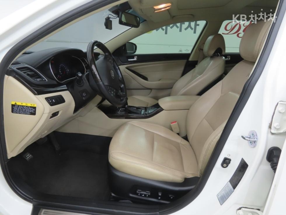 2013 - kia k7