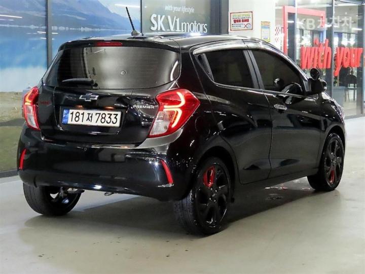 Chevrolet Spark Red Pick Edition Base Type 5