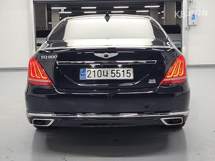 Genesis EQ900 3.8 GDI AWD Prestige 4