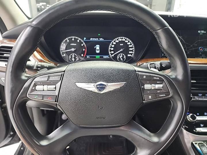 Genesis EQ900 3.8 GDI AWD Prestige 10