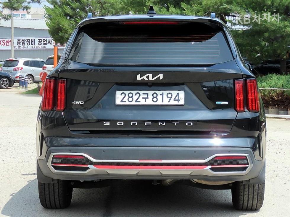 2022 - kia sorento