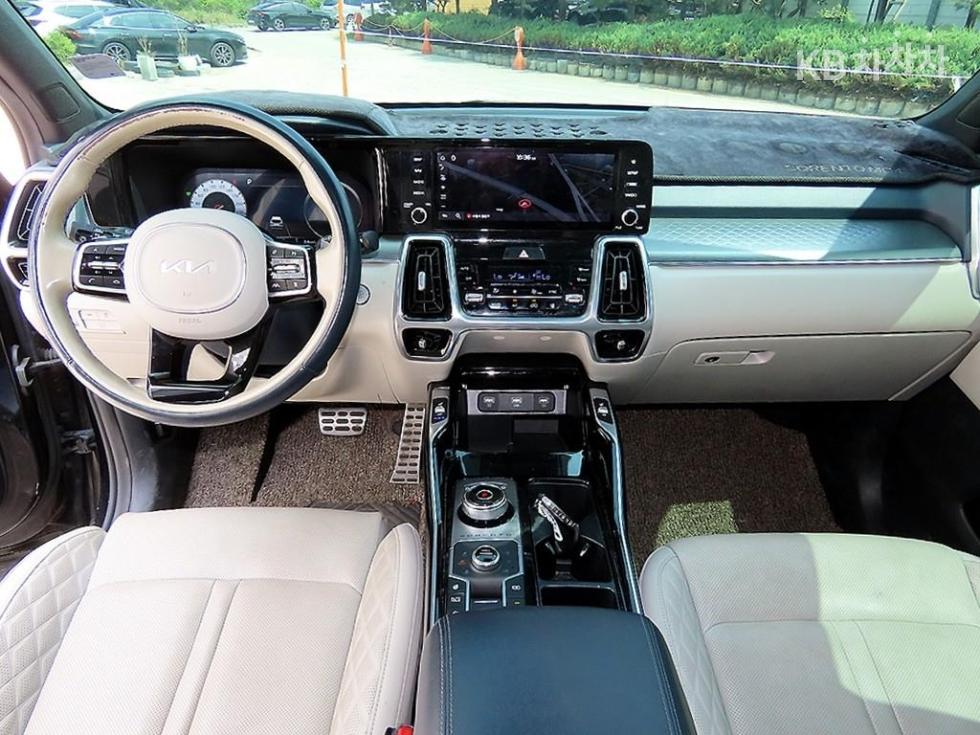 2022 - kia sorento