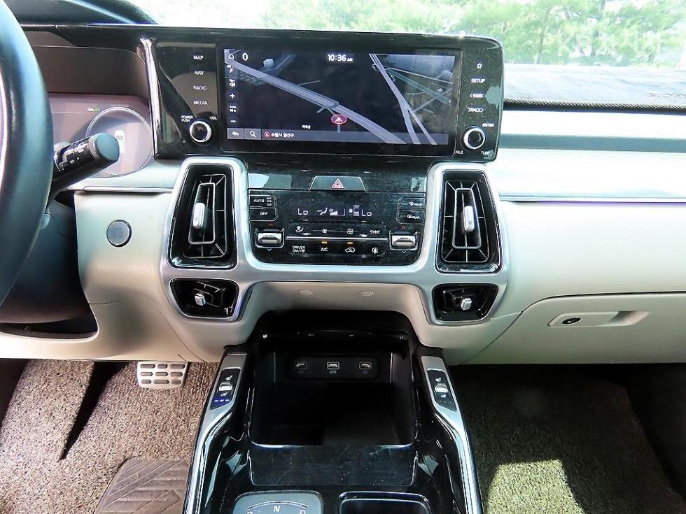 2022 - kia sorento