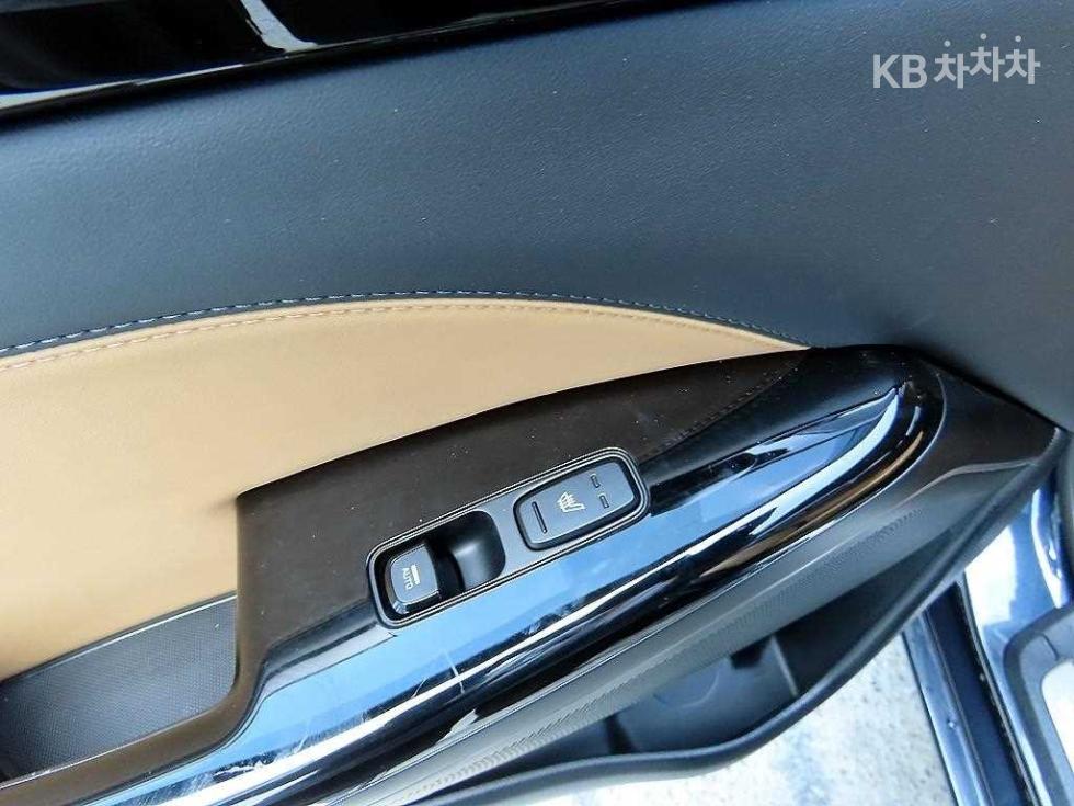2020 - kia k7