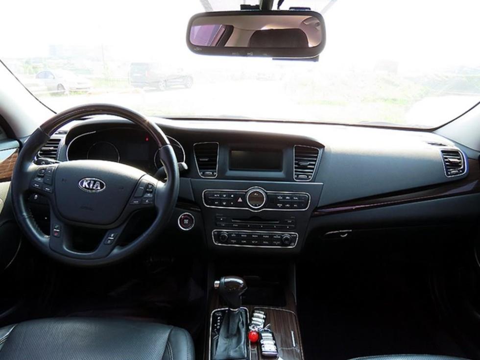 2015 - kia k7