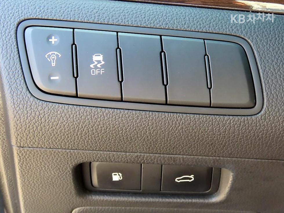 2015 - kia k7