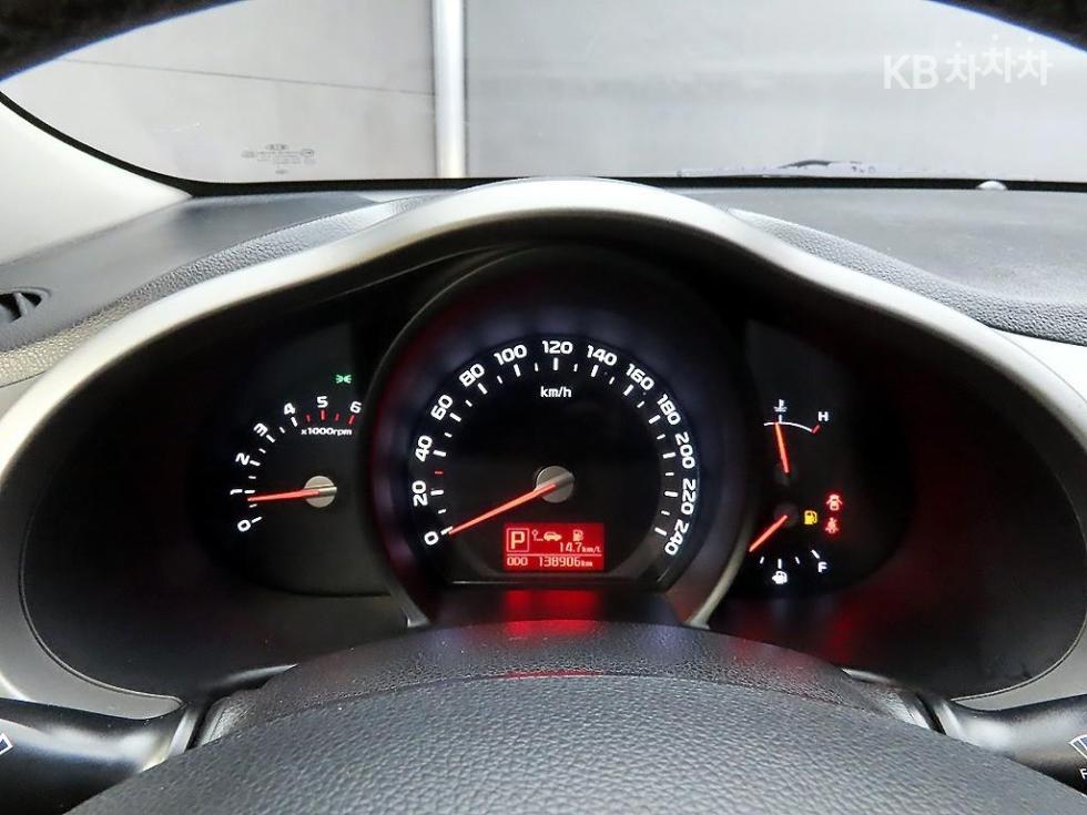2014 - kia sportage