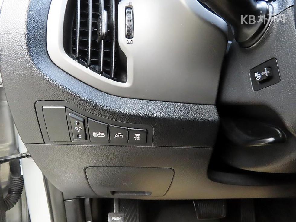 2014 - kia sportage