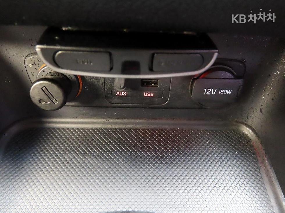 2014 - kia sportage