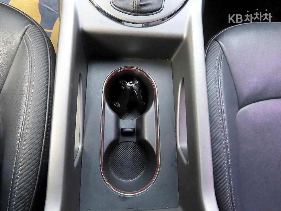 2014 - kia sportage