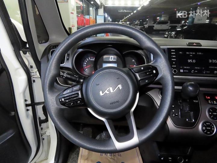Kia Ray 1.0 Gasoline Standard 9