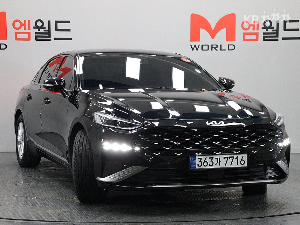 Kia K8 — miniaturë 2