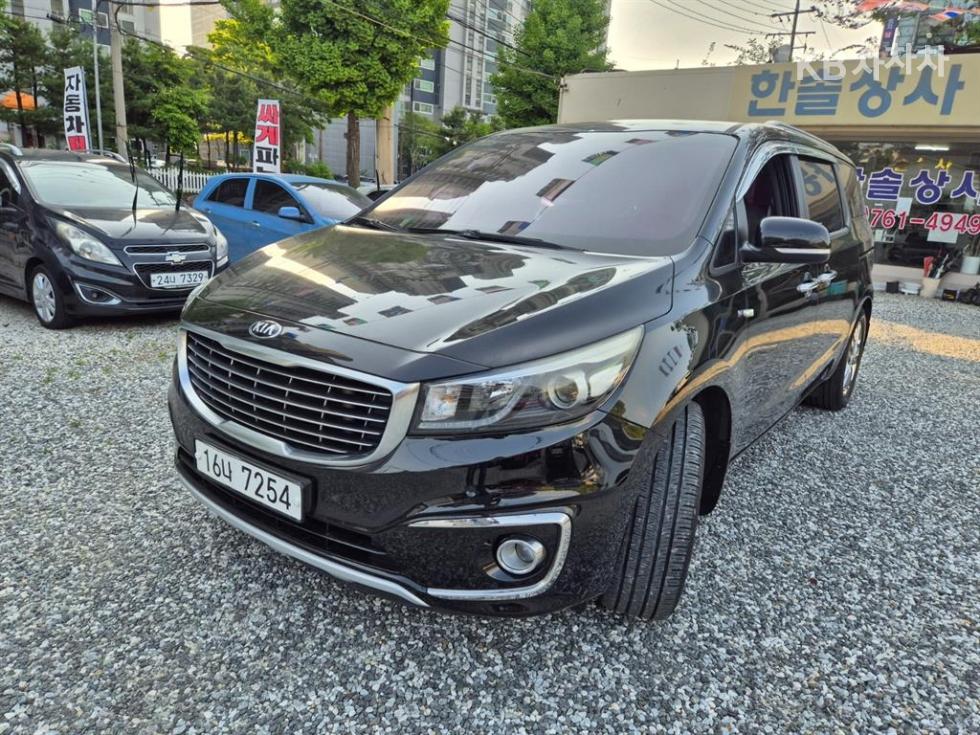 2016 - kia carnival
