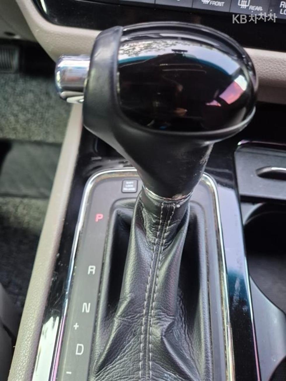 2016 - kia carnival