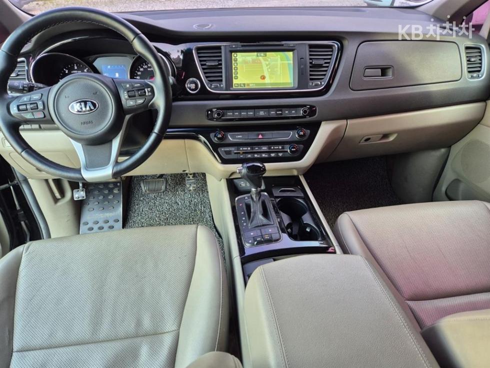 2016 - kia carnival