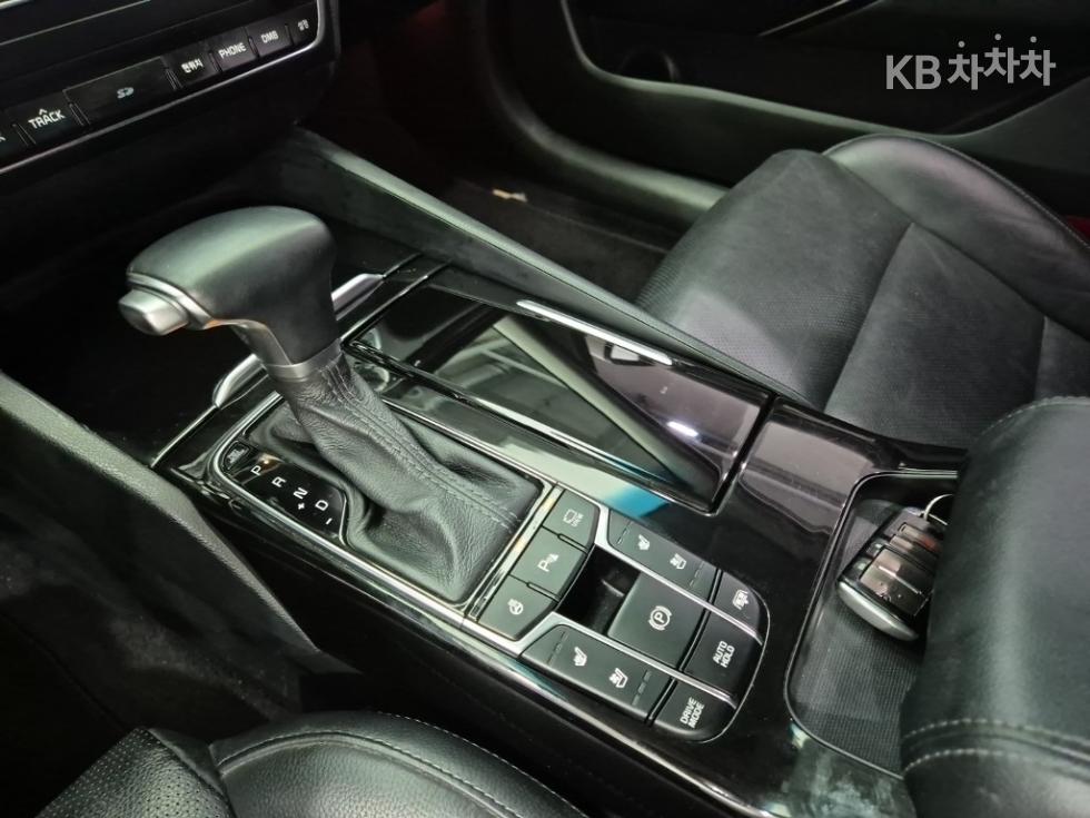 2016 - kia k7