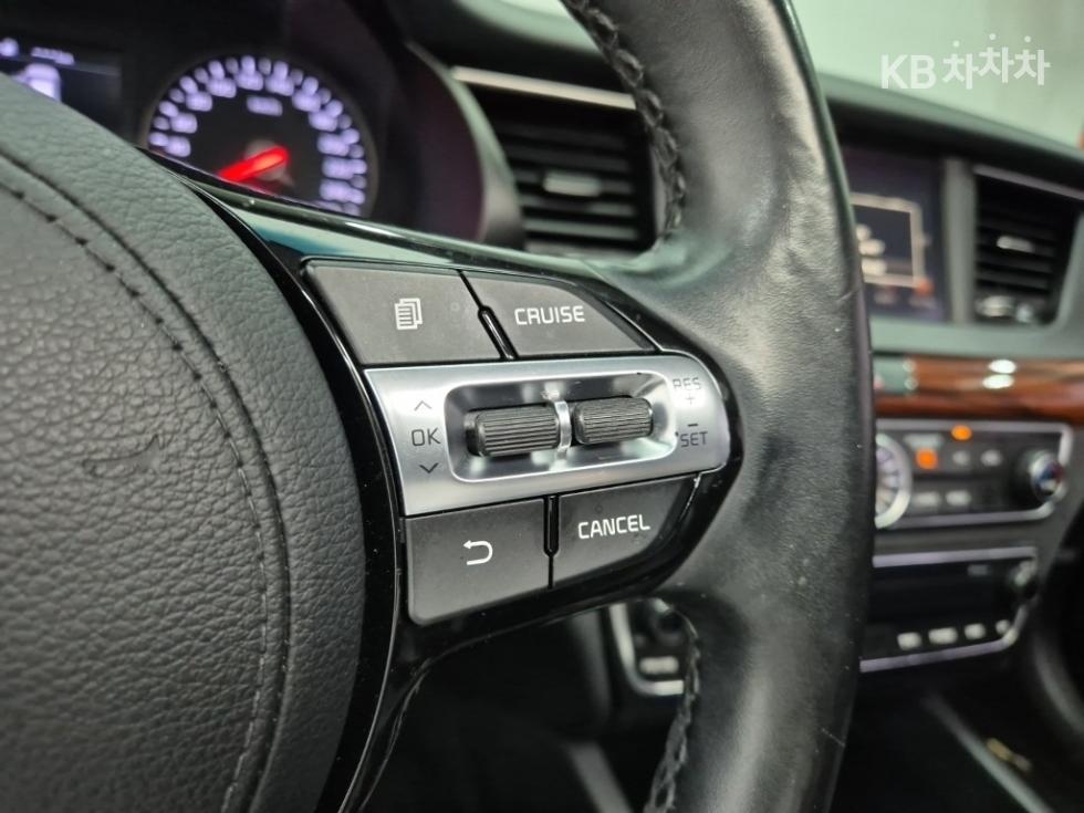 2016 - kia k7
