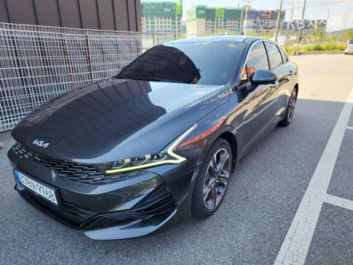 Kia K5 2.0 Gasoline Noblesse 3