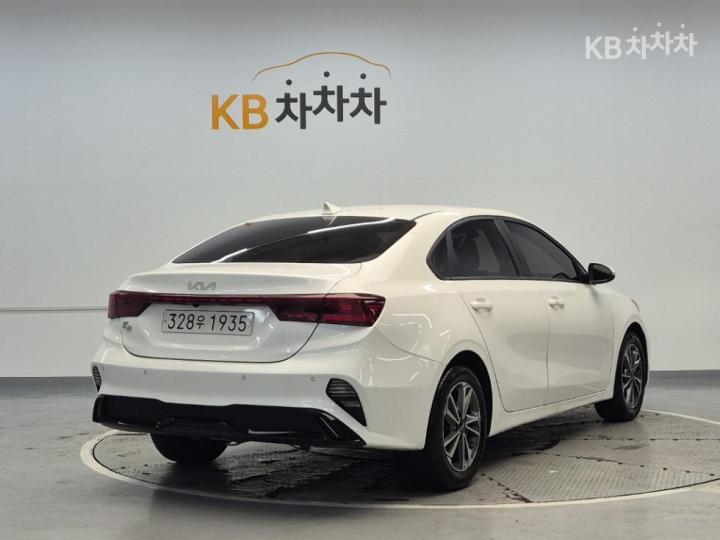 Kia K3 BD 1.6 Gasoline Trendy 4