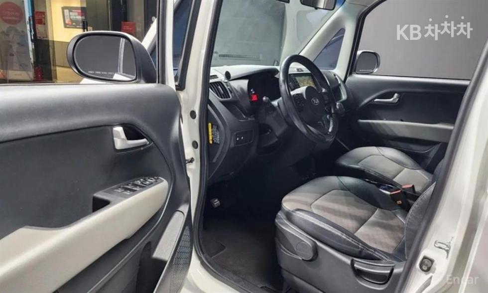 2019 - kia ray