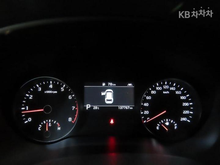 Kia Sportage The Bold 2.0 Gasoline 2WD Noblesse 10