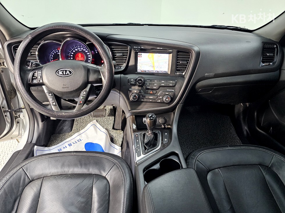 Kia K5 — miniaturë 5