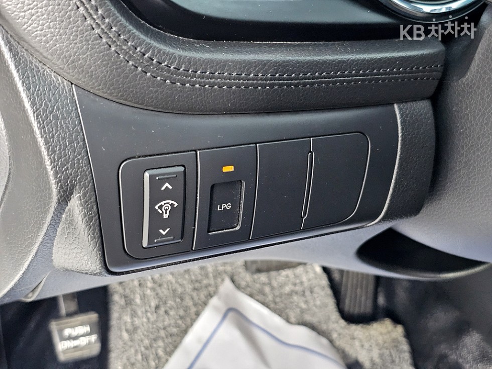 Kia K5 — miniaturë 13