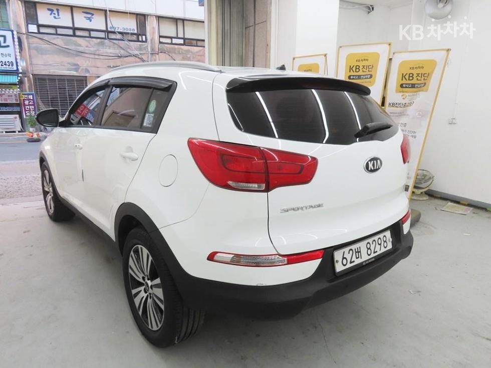 2014 - kia sportage