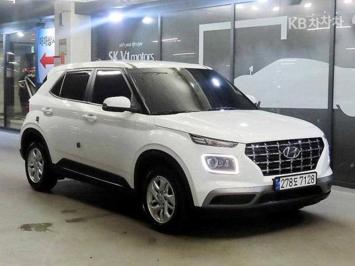 Hyundai Venue Gasoline 1.6 Premium