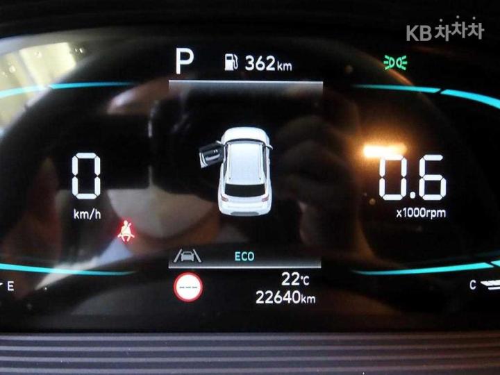 Hyundai Venue Gasoline 1.6 Premium 10