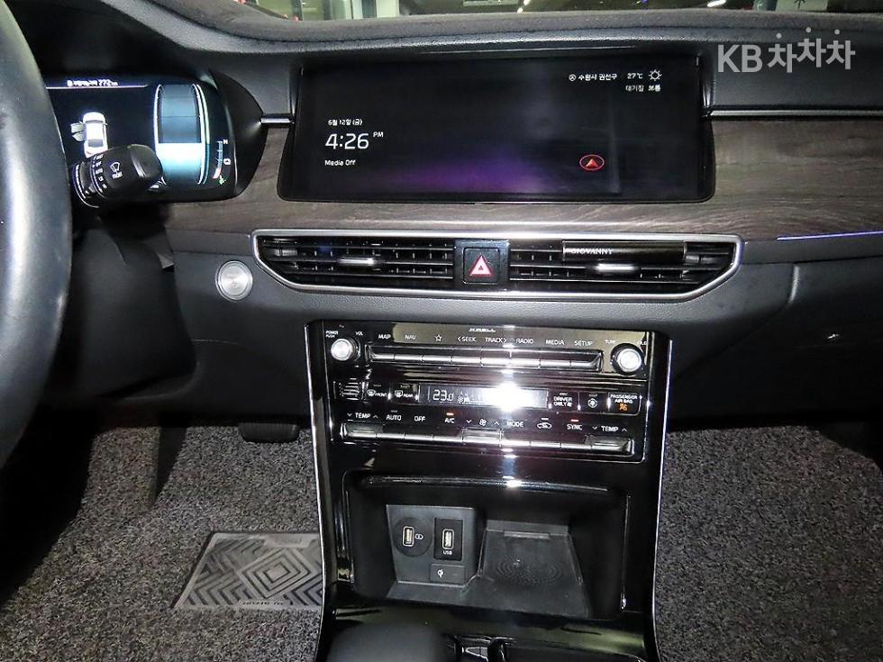2020 - kia k7