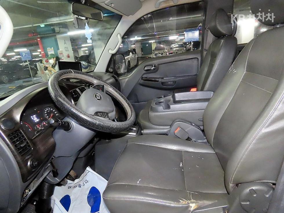 2017 - kia bongo iii
