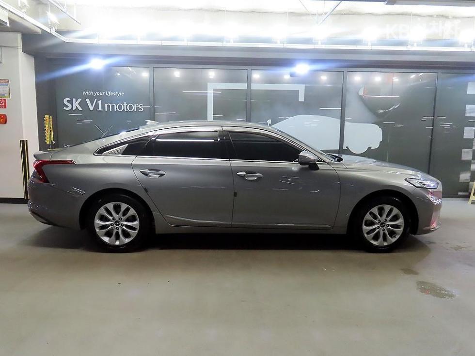 Kia K8 — miniaturë 3