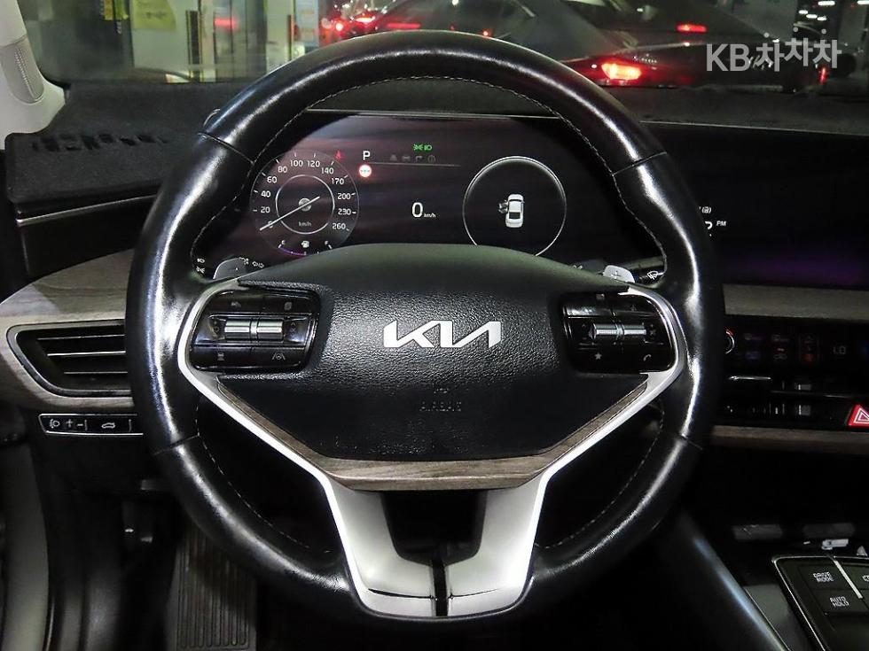 Kia K8 — miniaturë 8