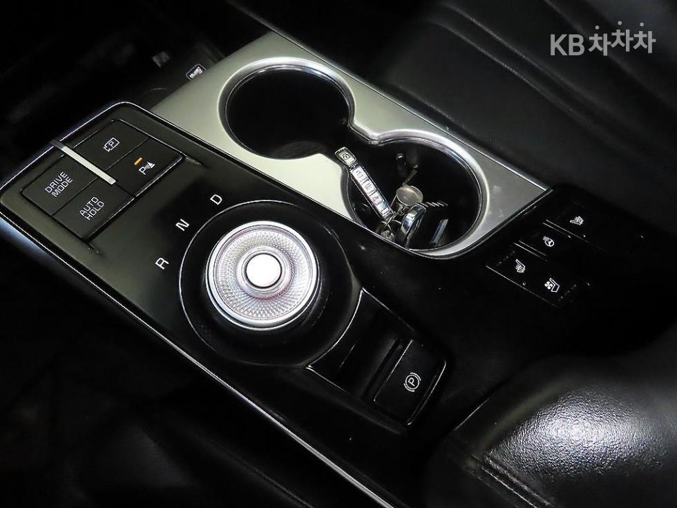 Kia K8 — miniaturë 12