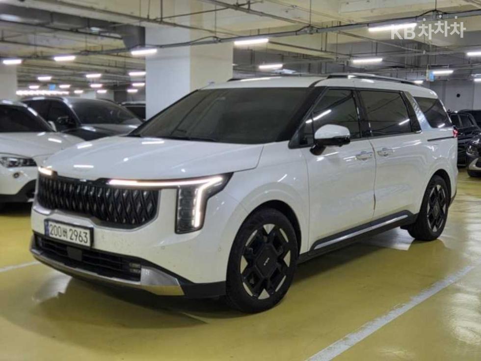 2025 - kia carnival