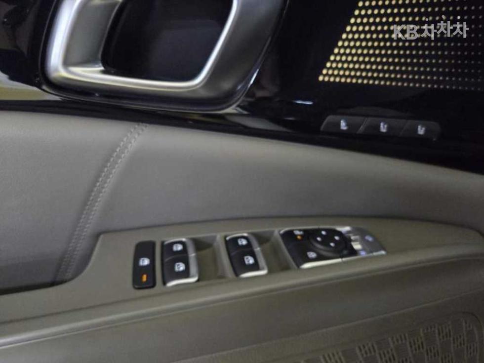 2025 - kia carnival